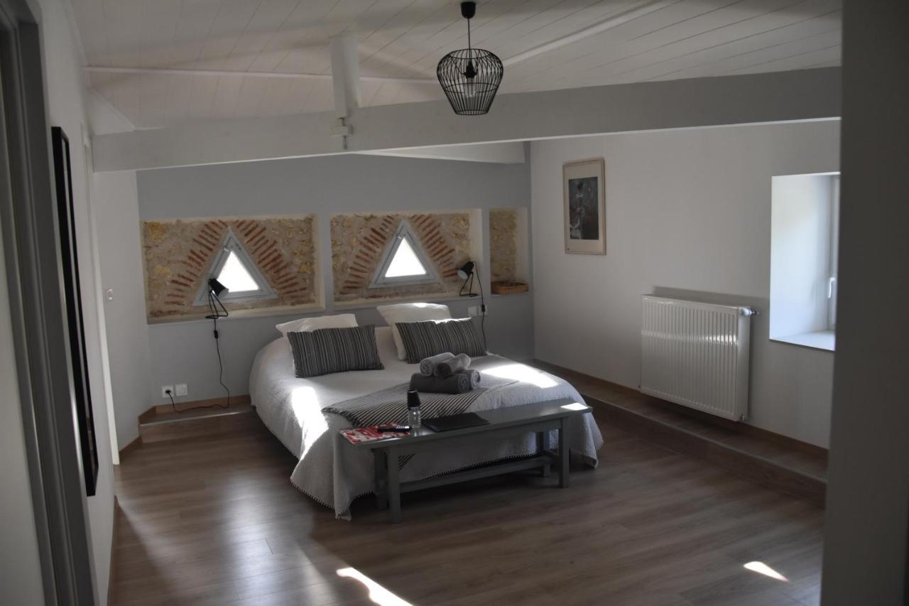 Domaine De Calbiac Bed & Breakfast Dolmayrac Eksteriør bilde