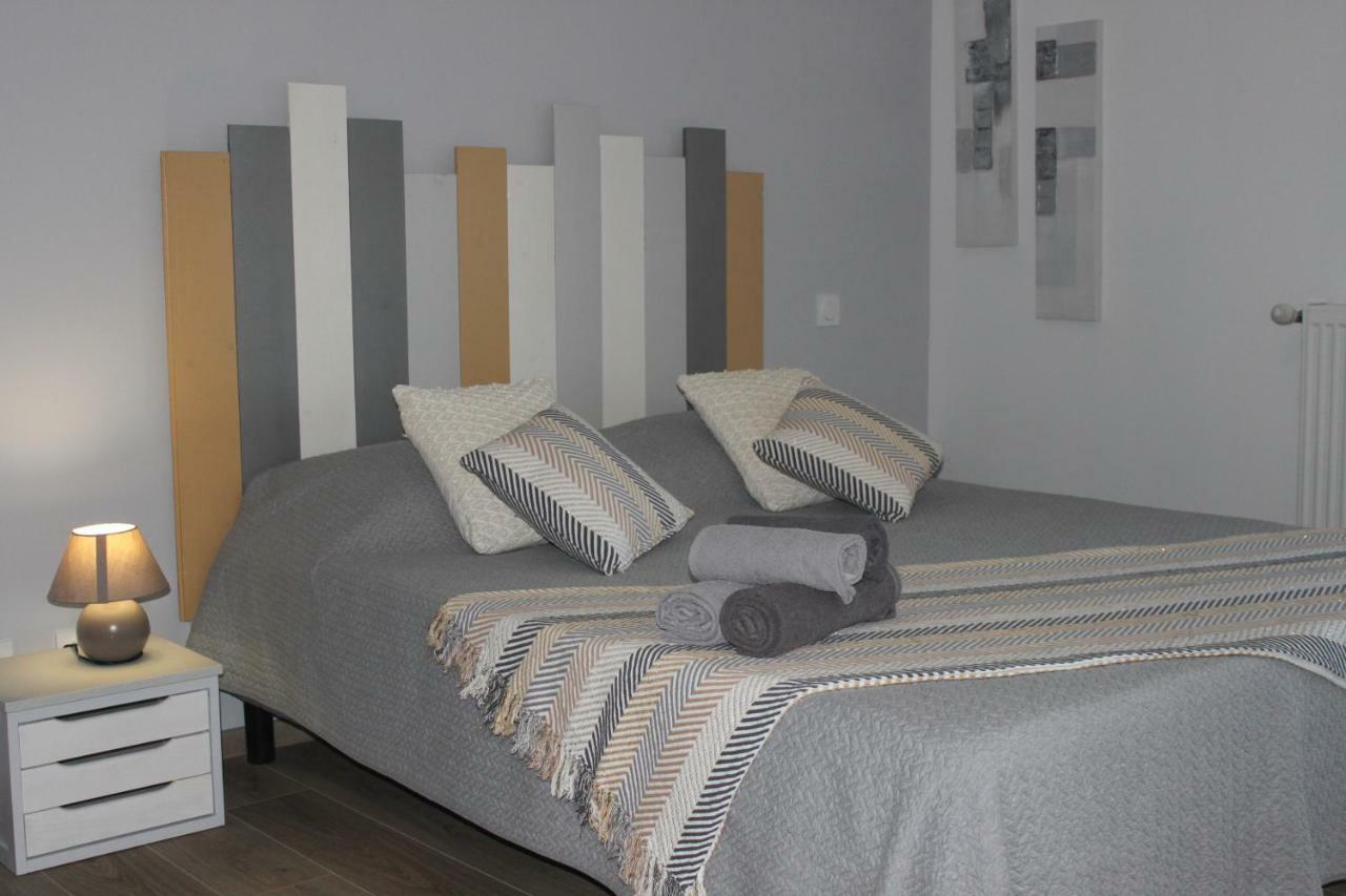 Domaine De Calbiac Bed & Breakfast Dolmayrac Eksteriør bilde