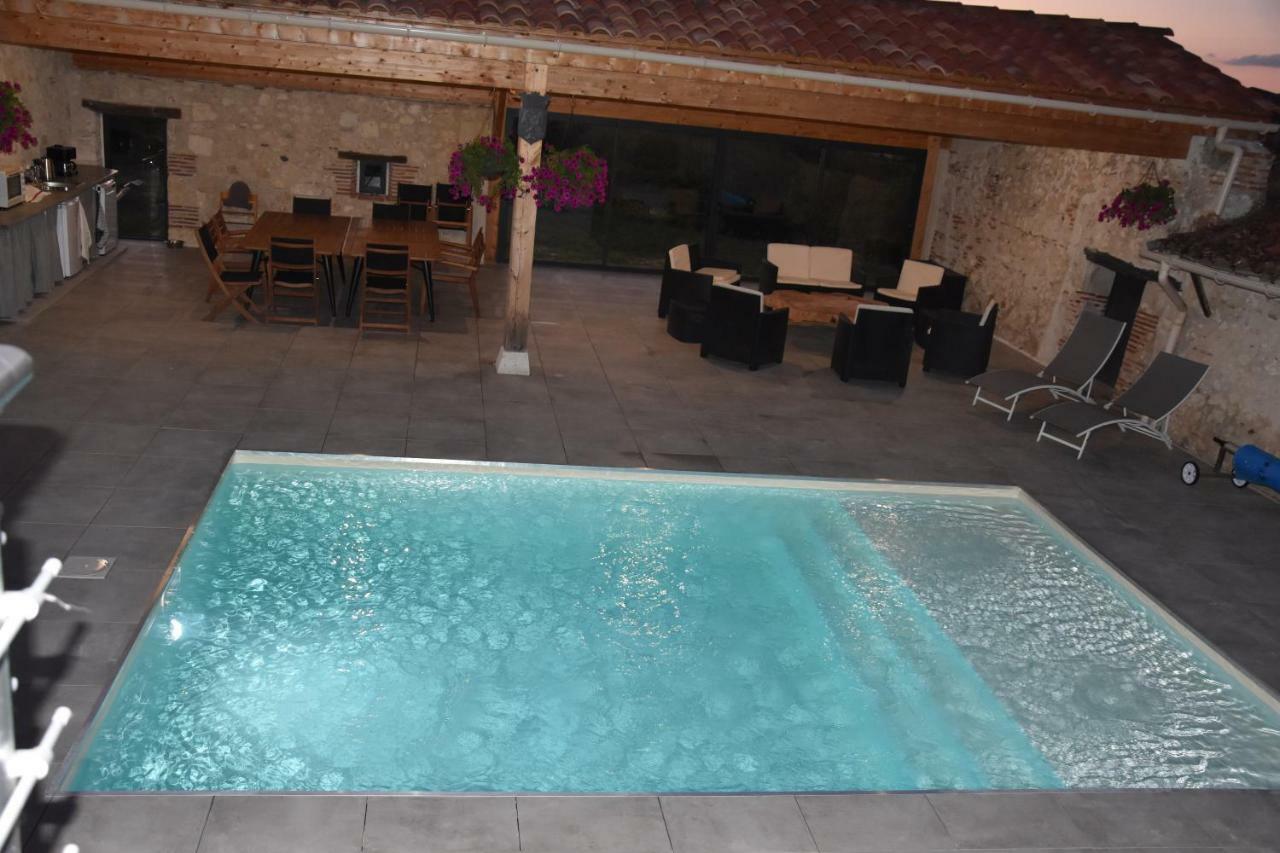 Domaine De Calbiac Bed & Breakfast Dolmayrac Eksteriør bilde