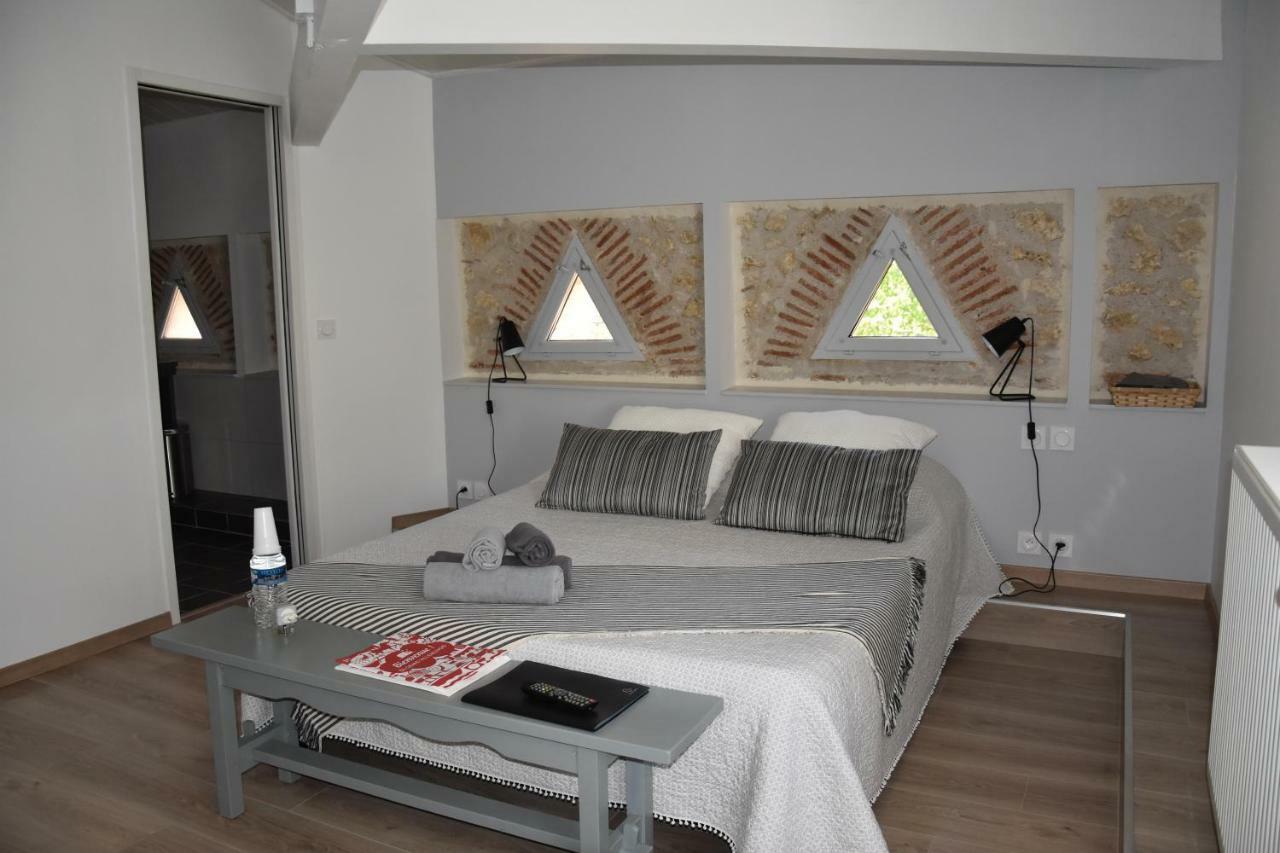 Domaine De Calbiac Bed & Breakfast Dolmayrac Eksteriør bilde
