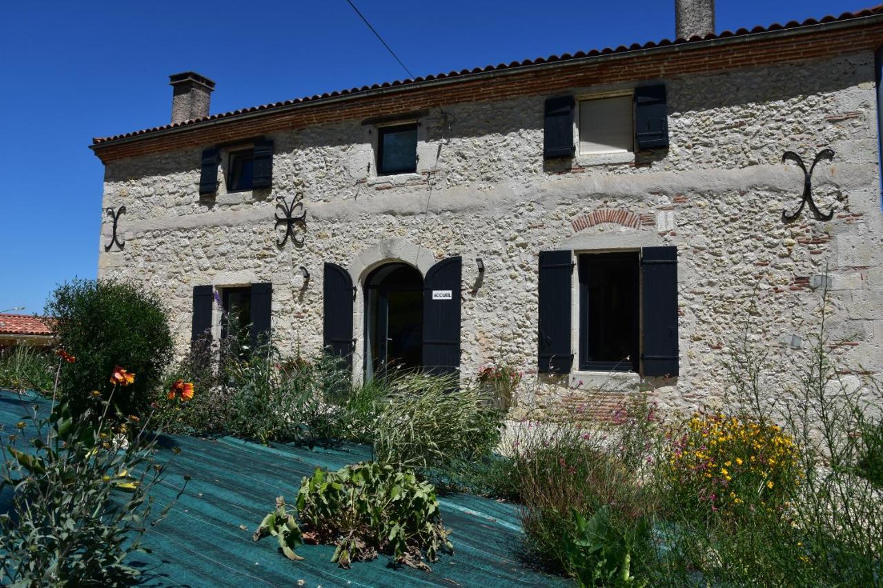 Domaine De Calbiac Bed & Breakfast Dolmayrac Eksteriør bilde